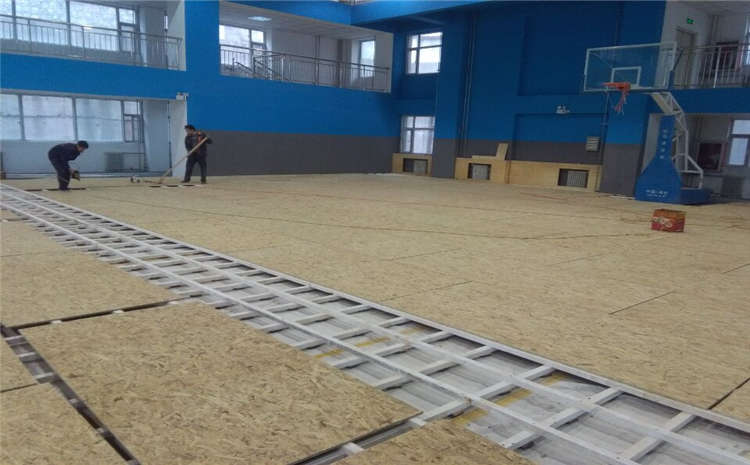 指接板羽毛球馆木地板每平米价格